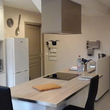Apartamento De L'aumondiere *