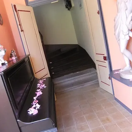 De L'aumondiere * Condé-sur-Noireau