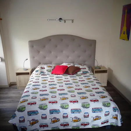 アパート De L'aumondiere