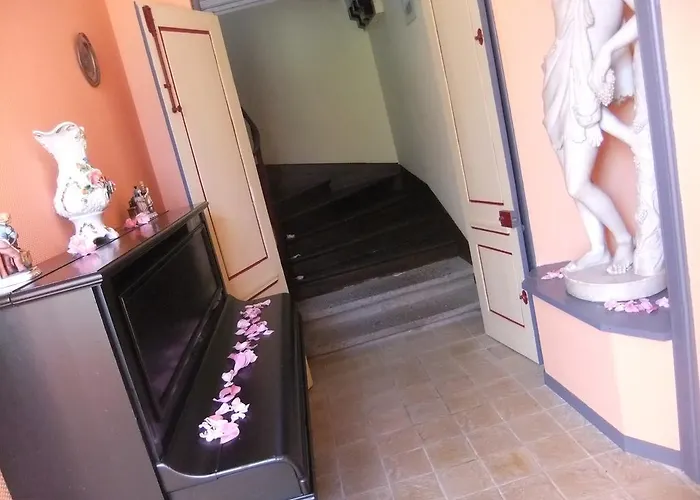 De L'aumondière * Condé-sur-Noireau