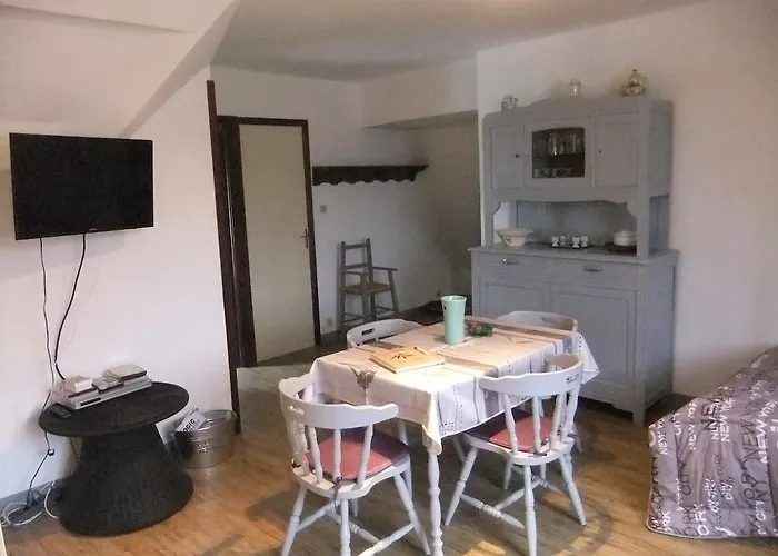 De L'aumondière * Condé-sur-Noireau